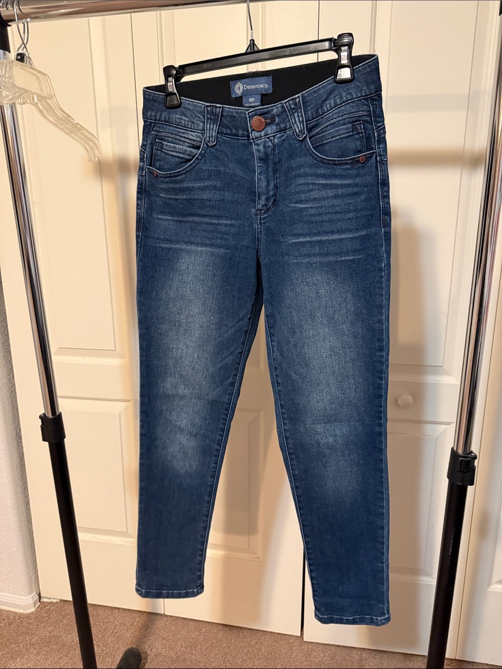 Democracy Skinny Jeans in Dark Blue